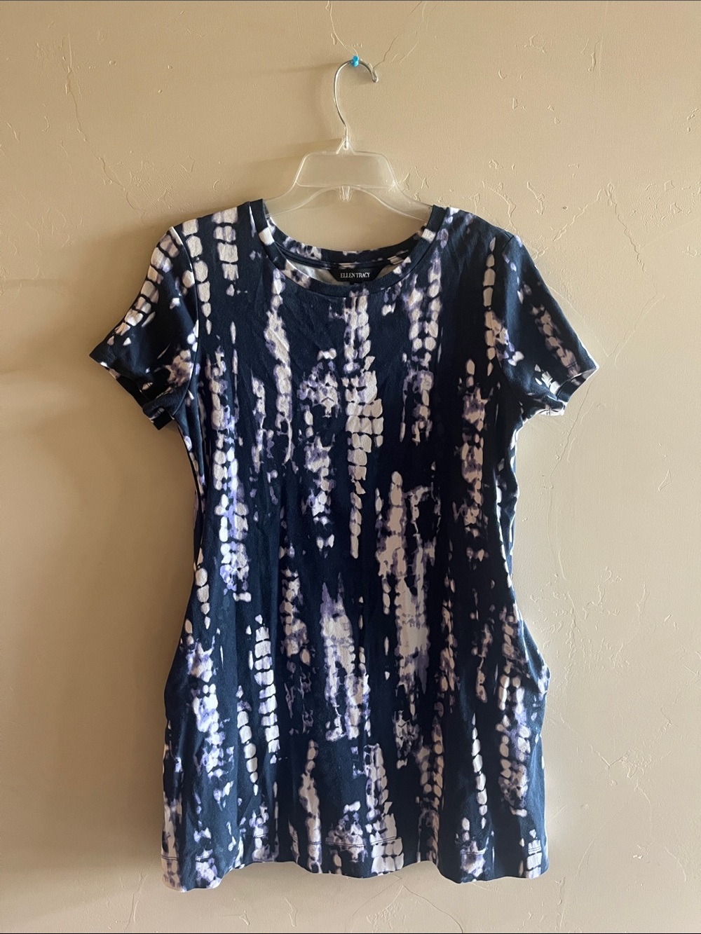 Ellen Tracy Navy and White Tie-Dye Shift Dress with pockets